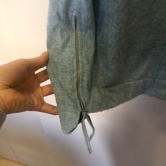 Olsen light blue knit sweater with zipper details (size: small/6) - Picture 3 of 3